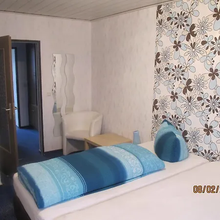 Pension Check In بيت ضيافة Güstrow